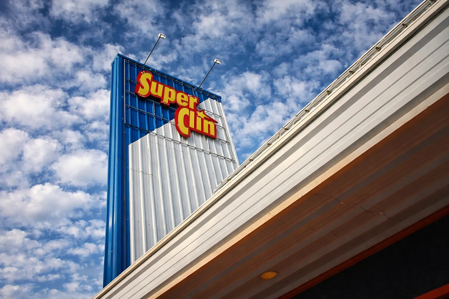 Misión y Visión Super Clin